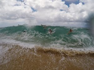 Giant Waves at Pipeline Beach, Hawaii Northshore